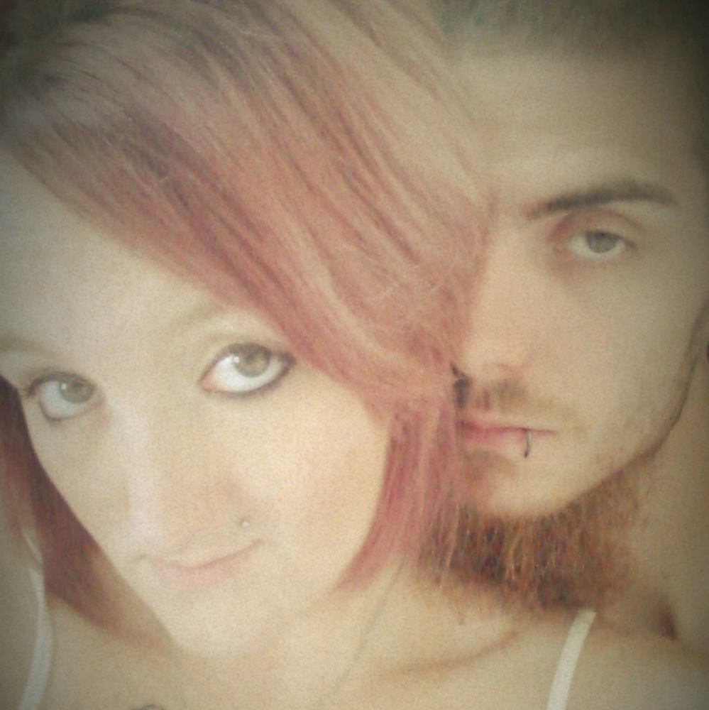 Meet your Posher, Devin